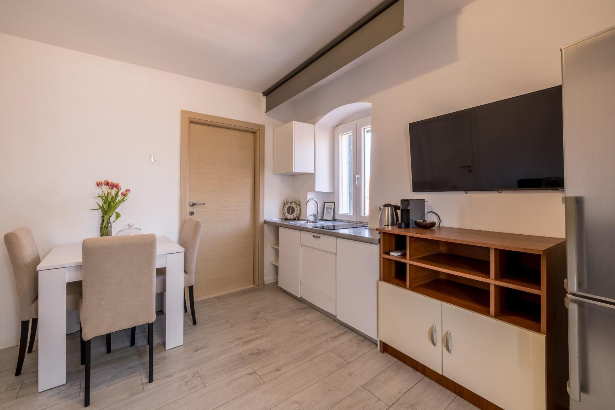 Split Central City Apartment Ngoại thất bức ảnh